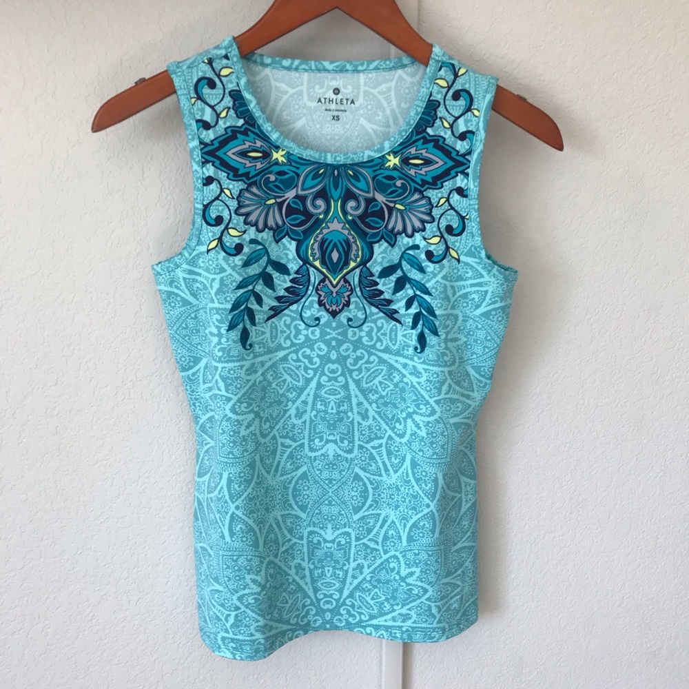 Athleta Tribal Printed Muscle Up Tank Top Blue - Picture 2 of 7